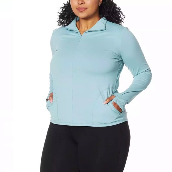 Shadow Sport - Fitted Mock-Neck Zip Front Jacket in light blue. NWT! - Picture 3 of 8